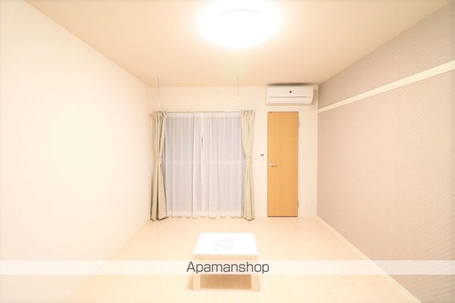 クレイノ太秦天神川の内装写真