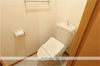 ディアクレスト　Ｂ[2LDK/53.76m2]のトイレ