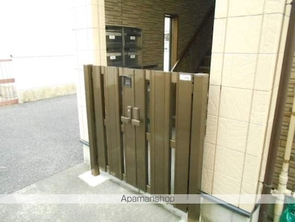 東京都立川市高松町２丁目[1K/22.68m2]のエントランス