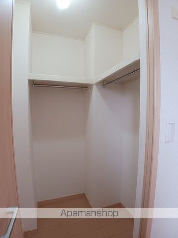 クリスタルコート Cの内装写真