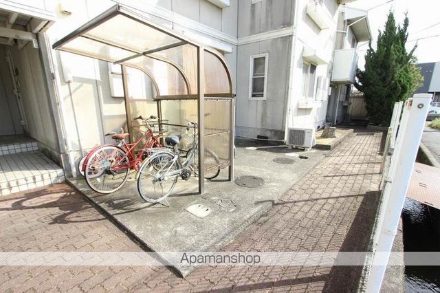 カルダンのその他写真
