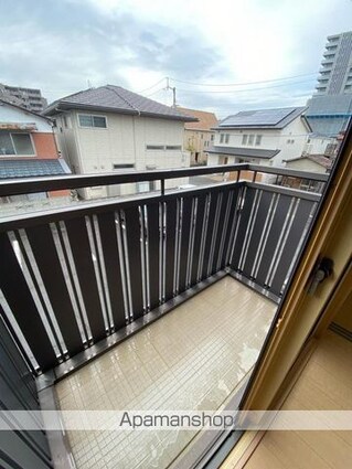 リビングタウン伏石Ａ・Ｂ棟[1LDK/33.39m2]のバルコニー