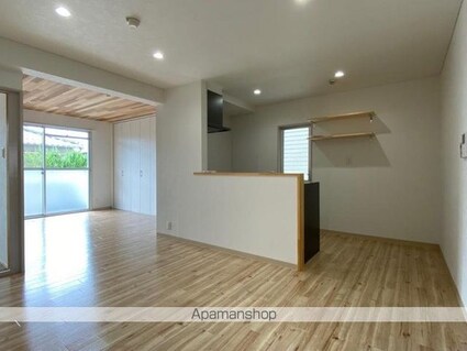 サンヴェール木太　南棟[2LDK/67.32m2]のリビング・居間