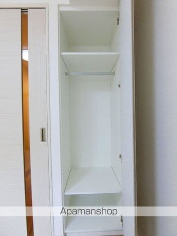 OMNIA FRAME 横濱吉野町の内装写真