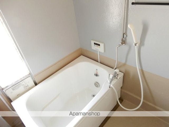 ビレッジハウス稲枝1号棟の内装写真