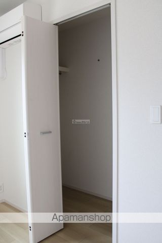 グリーン オレンジ Cの内装写真