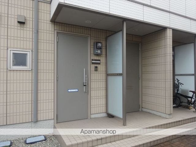エミネンス小雑賀[3LDK/73.47m2]のエントランス3