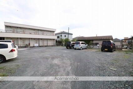 メゾンベル[2DK/43.53m2]の駐車場