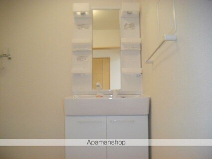 シティハイツ梅田・２番館[2LDK/58.48m2]の洗面所