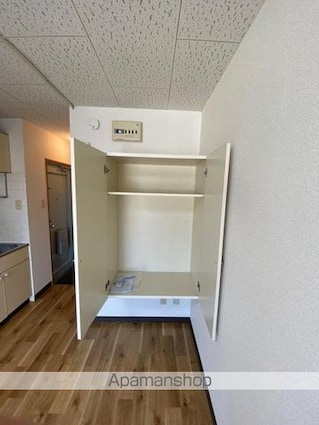 マッシュハイム扇町[1R/17.01m2]の収納