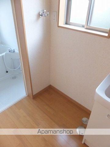 小林市 1階建 築14年の内装写真