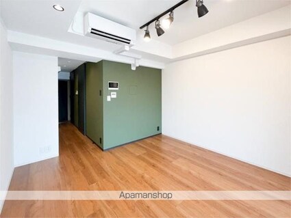 ＺＯＯＭ信濃町[1LDK/31.26m2]のリビング・居間