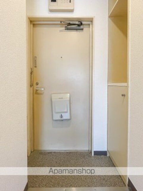 スカイコート落合[1R/15m2]の玄関