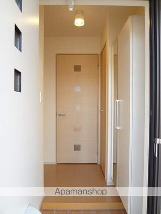 マーヴェラスＡ[1LDK/45.89m2]の玄関