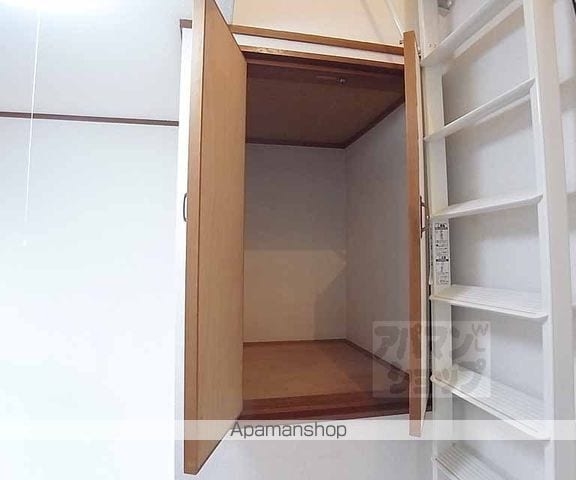 向島本丸町貸家の内装写真