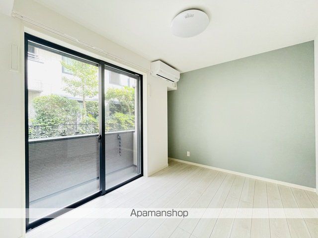 VALLE FELIZ雑色の内装写真