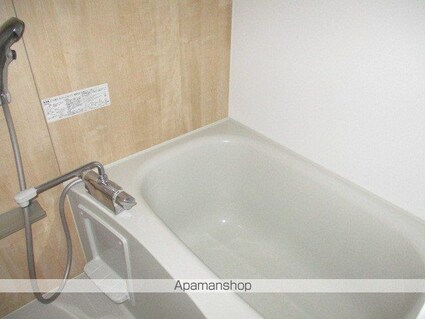 アレーロ高円寺[1K/25.2m2]のバス