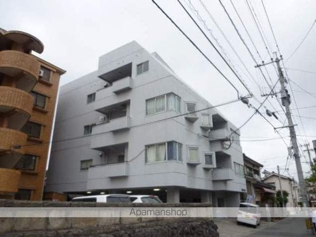 中村マンションの外観写真