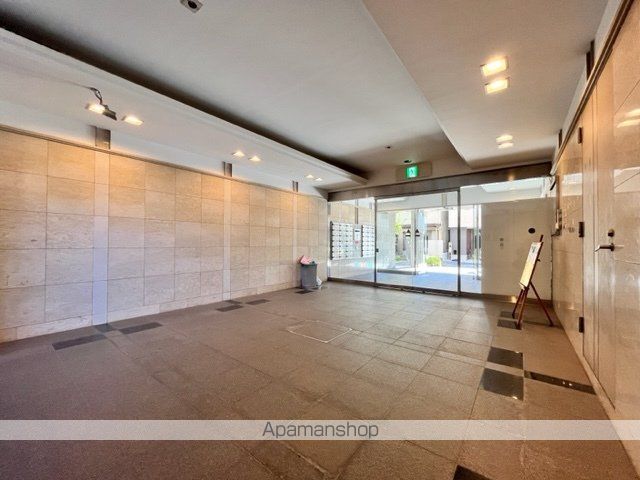 プラマー塚口の玄関写真