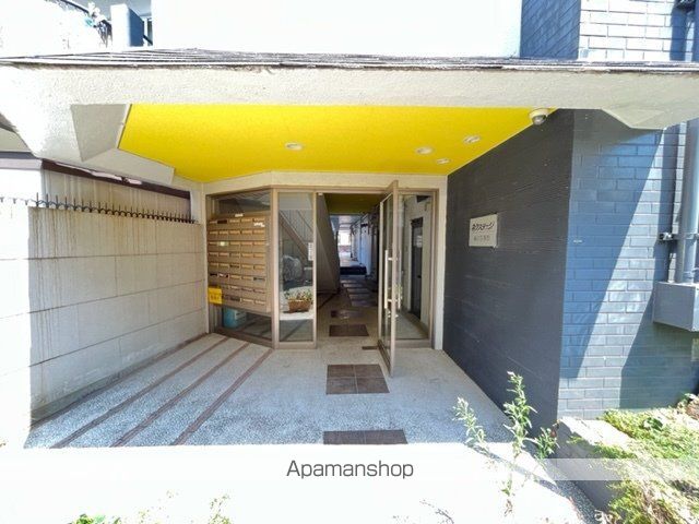 ネクステージ塚口5番館の玄関写真