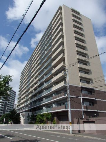 札幌桑園ミッドテラスステーションサイドの外観写真