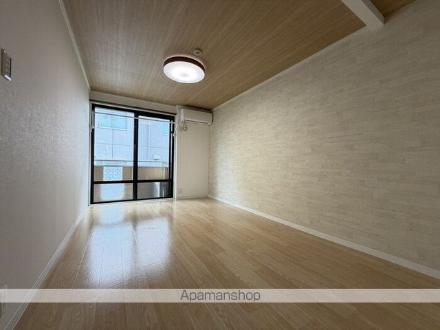 セジュール伊勢田の内装写真