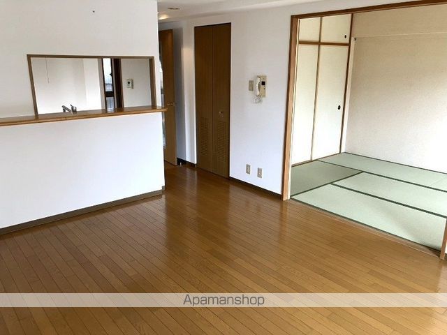 コレンテの内装写真