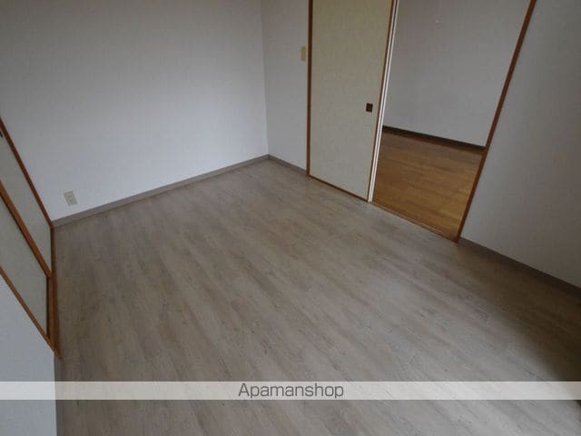 千代田ミサキコーポの内装写真