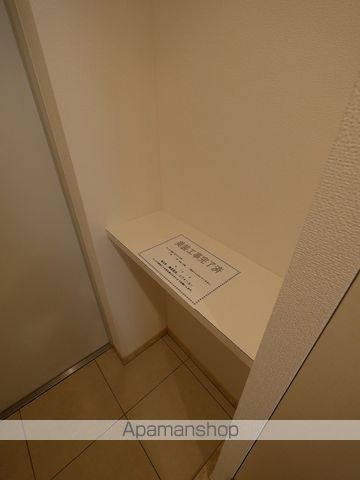 エヴァステージ梅田WESTの内装写真