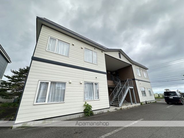 Marine side house 3