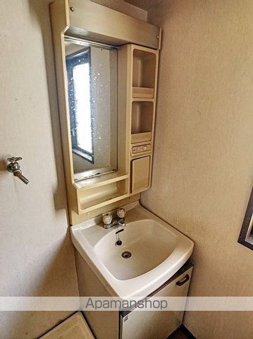 鶴ヶ舞コーポの内装写真