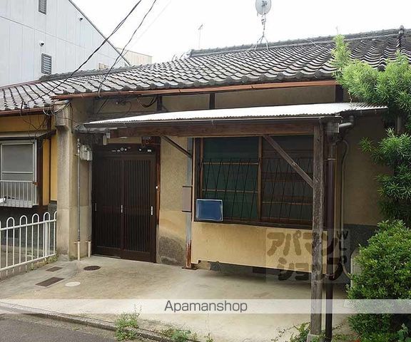 唐橋琵琶町貸家の外観写真