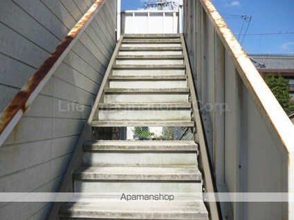 滋賀県長浜市十里町[2DK/35m2]の共用部1