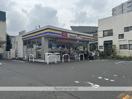 神奈川県横浜市鶴見区生麦５丁目[1R/20.11m2]の周辺3