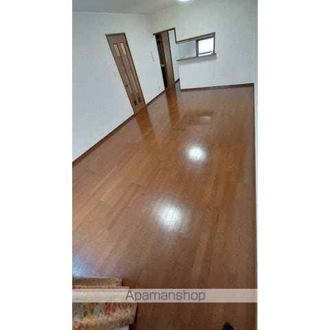 寝屋川市 3階建 築29年の内装写真