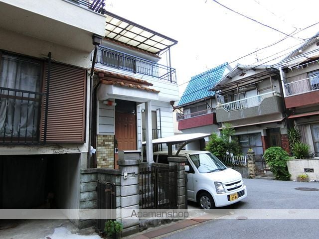 枚方市 1階建 築46年の外観写真