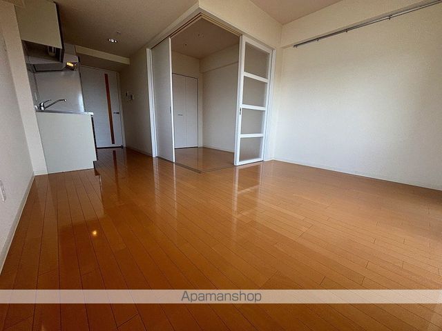 PARK RESIDENCES江坂の内装写真