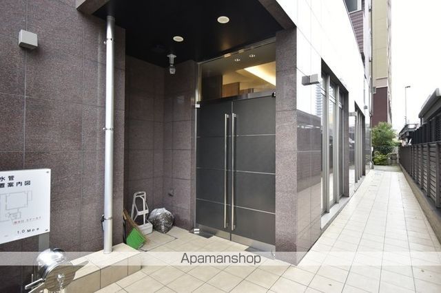 カーサ大手町の玄関写真
