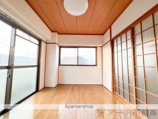 ヴィラ浦本の内装写真