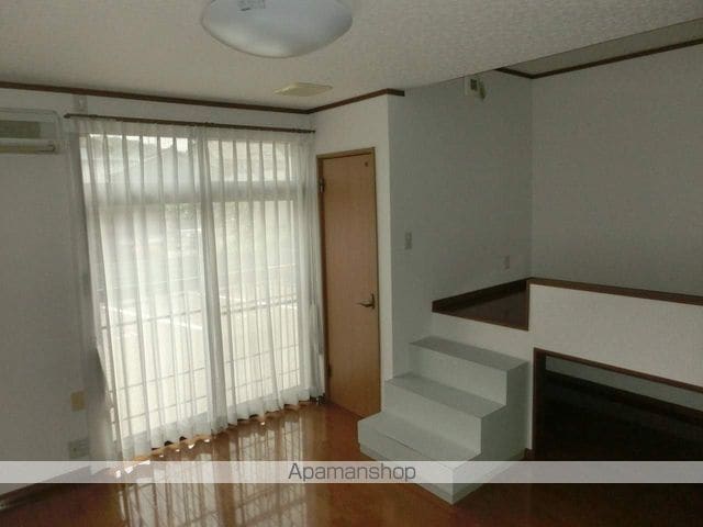 サンローラン茶屋町の内装写真
