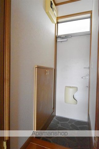 クレイドルの内装写真