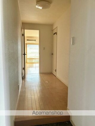 東京都新宿区片町[1K/25.31m2]の内装2