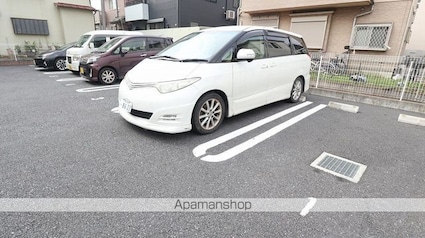 カーサ　プラシード[1LDK/52.37m2]の駐車場