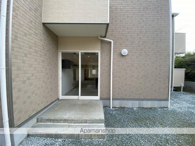 メリディアン国見壱番館の玄関写真