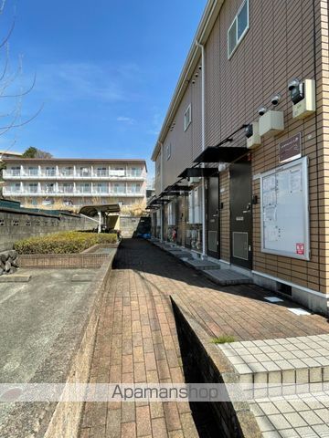 レオパレスVOYAGEの玄関写真