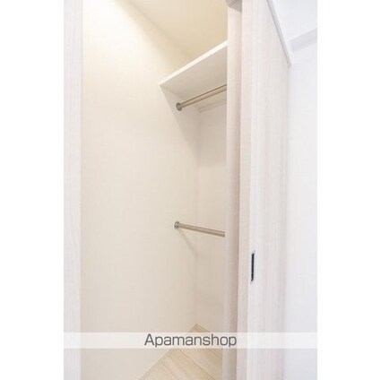 コンフォリア二葉[2LDK/42.39m2]の収納