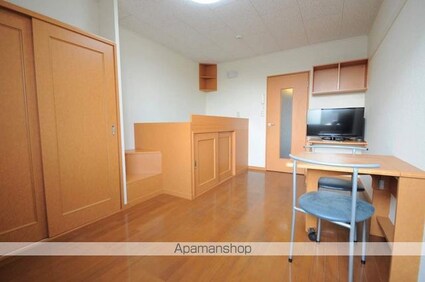 レオパレスカネイ[1K/23.97m2]のリビング・居間