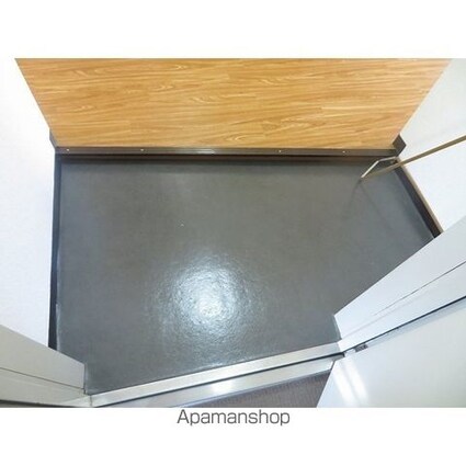 東京都西東京市中町３丁目[2DK/48.8m2]の玄関