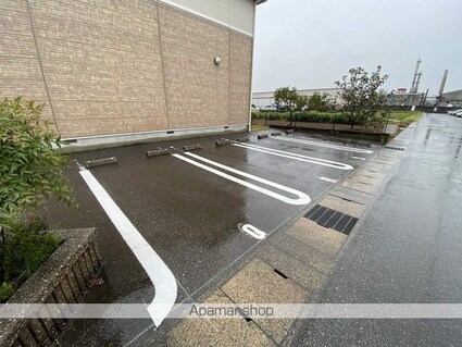 ウエストホープ　灯明寺[1LDK/39.67m2]の駐車場