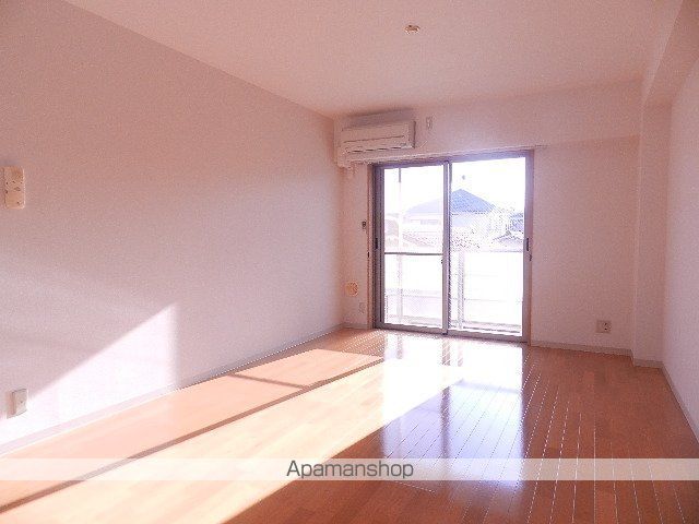 KAZU市川の内装写真